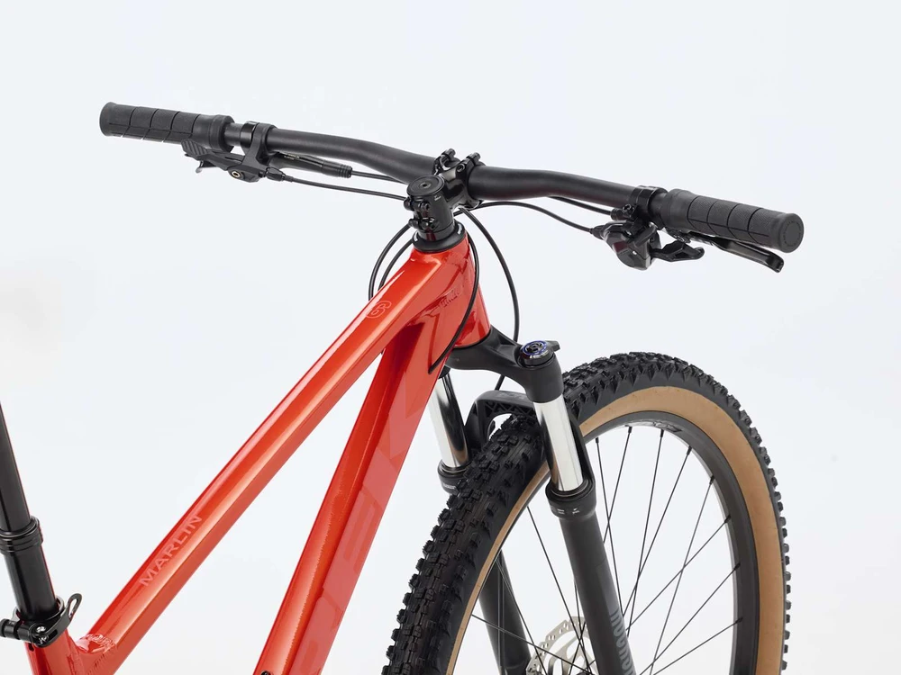 Dviratis 29" TREK Marlin 6 Gen 3 raudonas