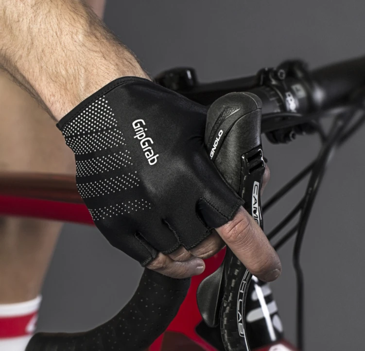 Kita Pirštinės trumpos GripGrab Lighweight Padded juodos