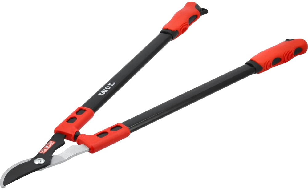 Svertinės sodo žirklės prasilenkiančiais ašmenimis Yato YT-8833; 700 mm