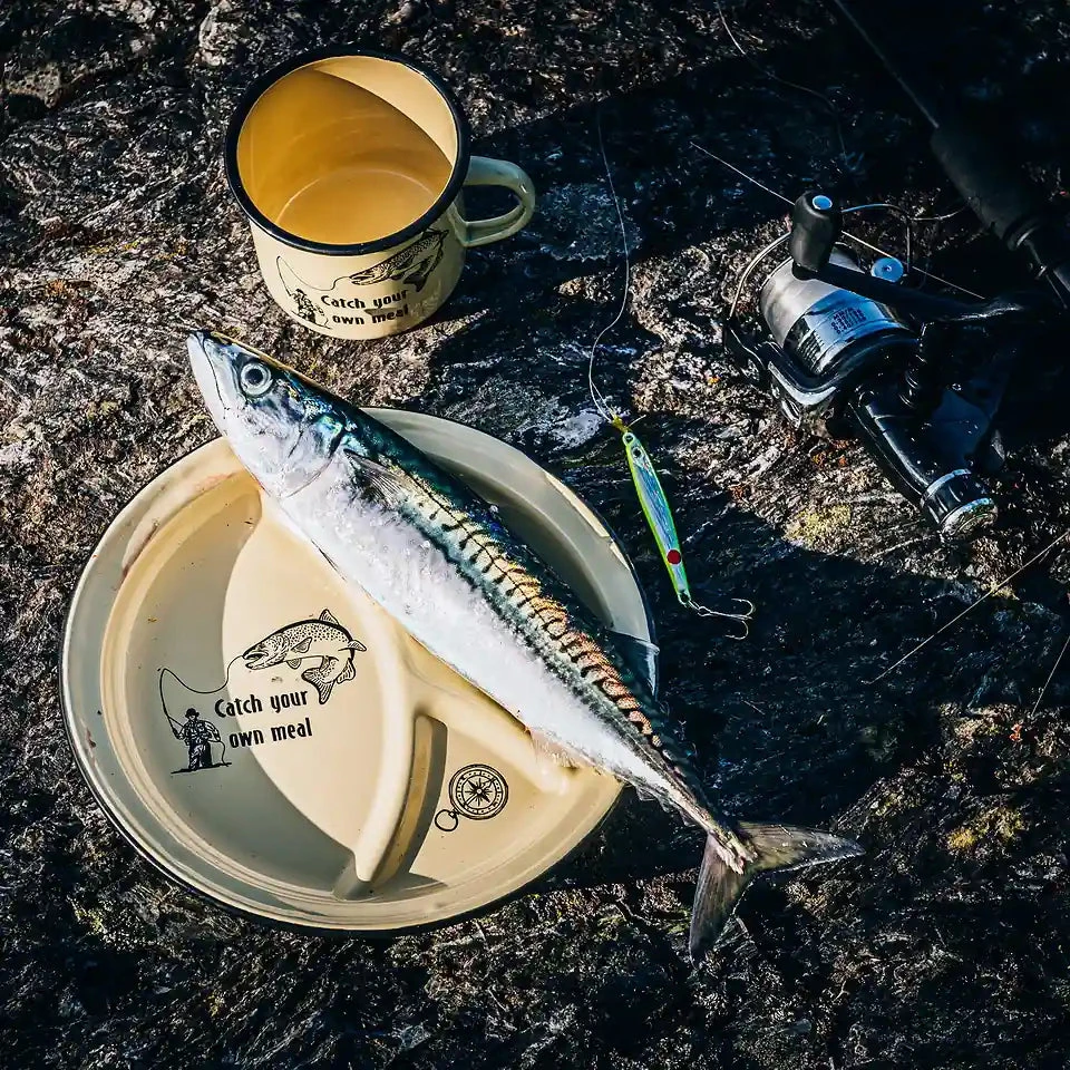 Fosco Emaliuotas puodelis Catch Your Own Meal