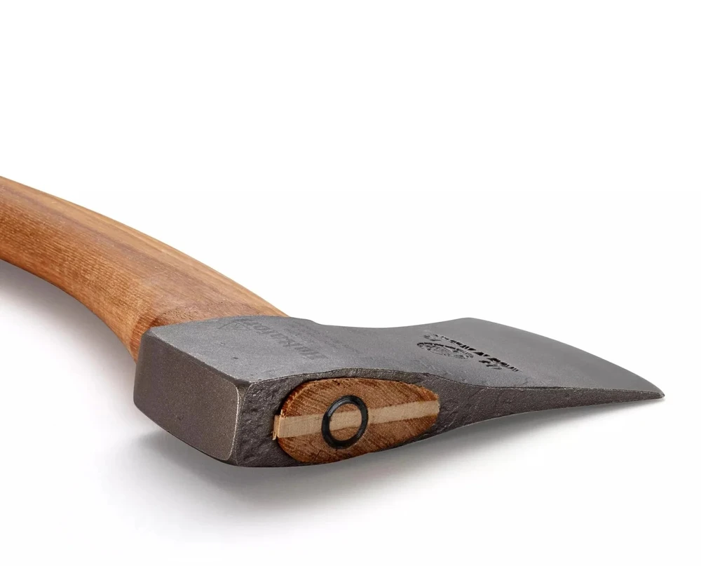Kirvis Hultafors HATCHET, 900g.