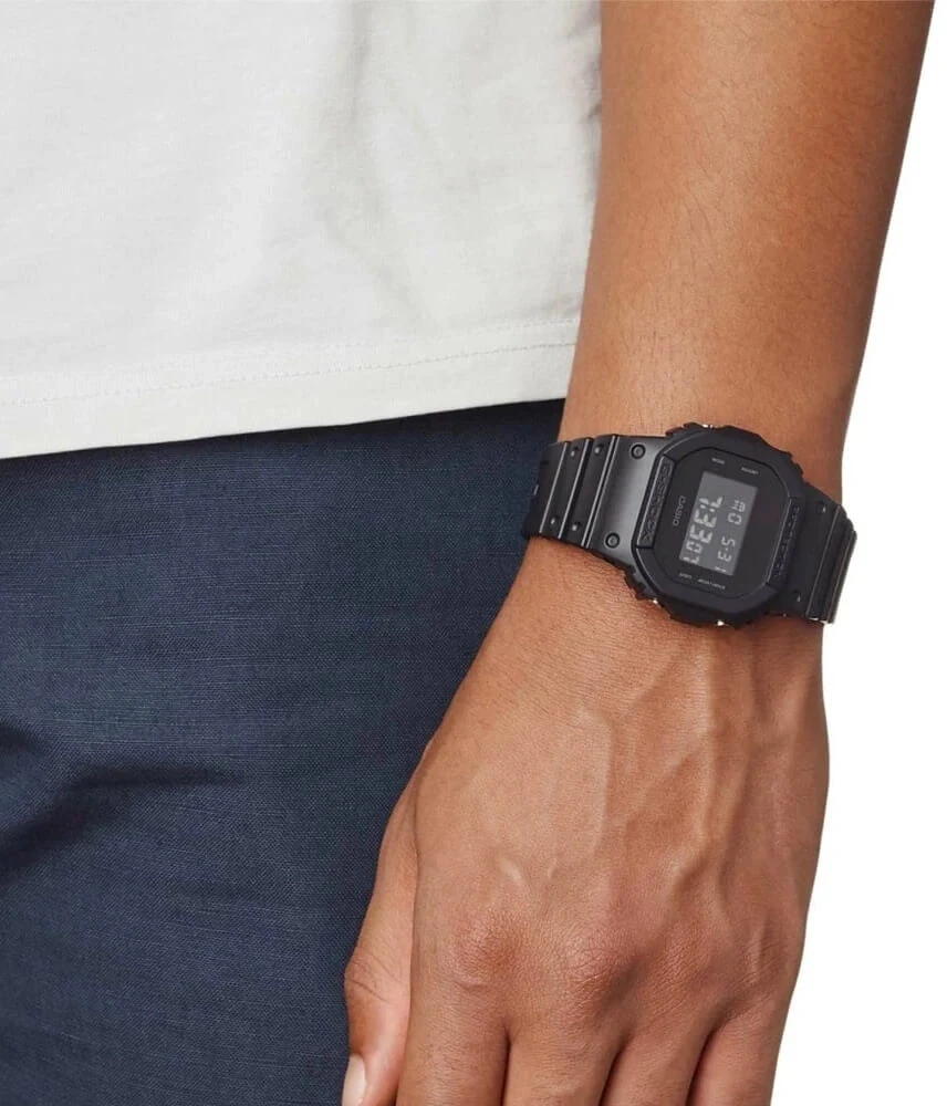 Laikrodis G-Shock DW-5600BB