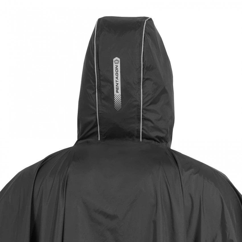 Pončas nuo lietaus Pentagon Cloudburst, Juoda