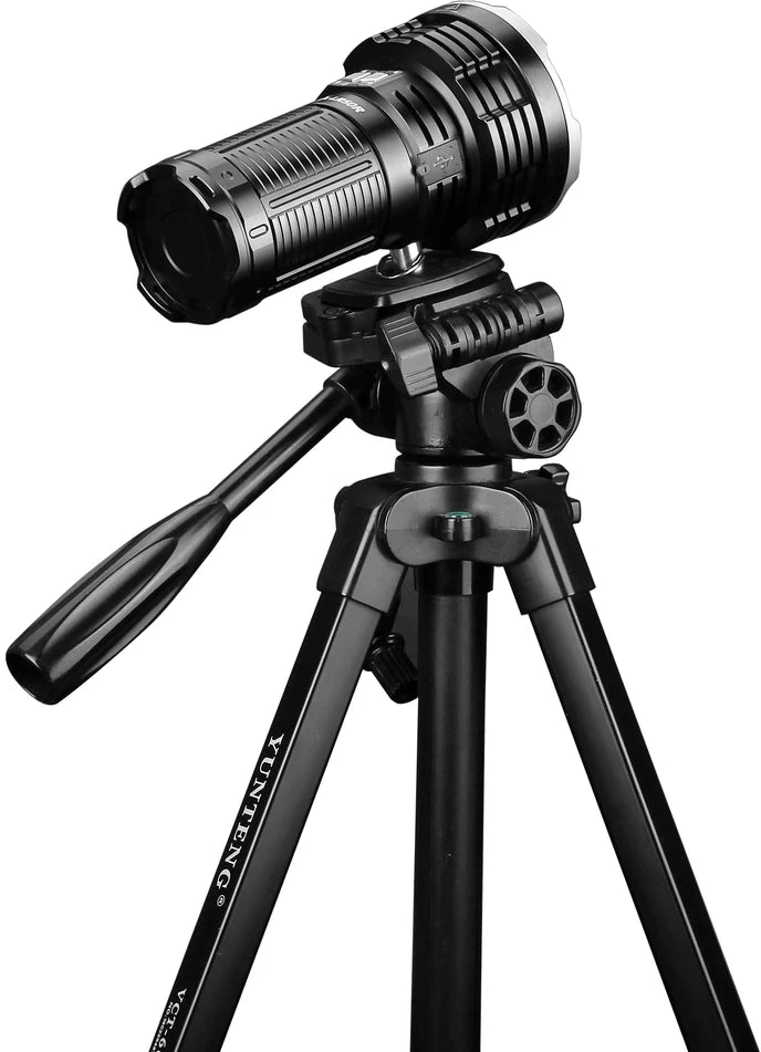 Fenix LED žibintuvėlis LR50R