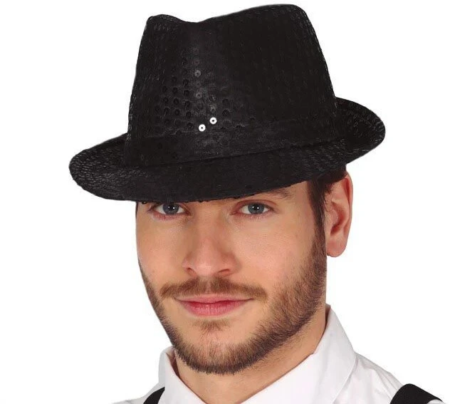 Juoda blizganti gangsterių skrybėlė