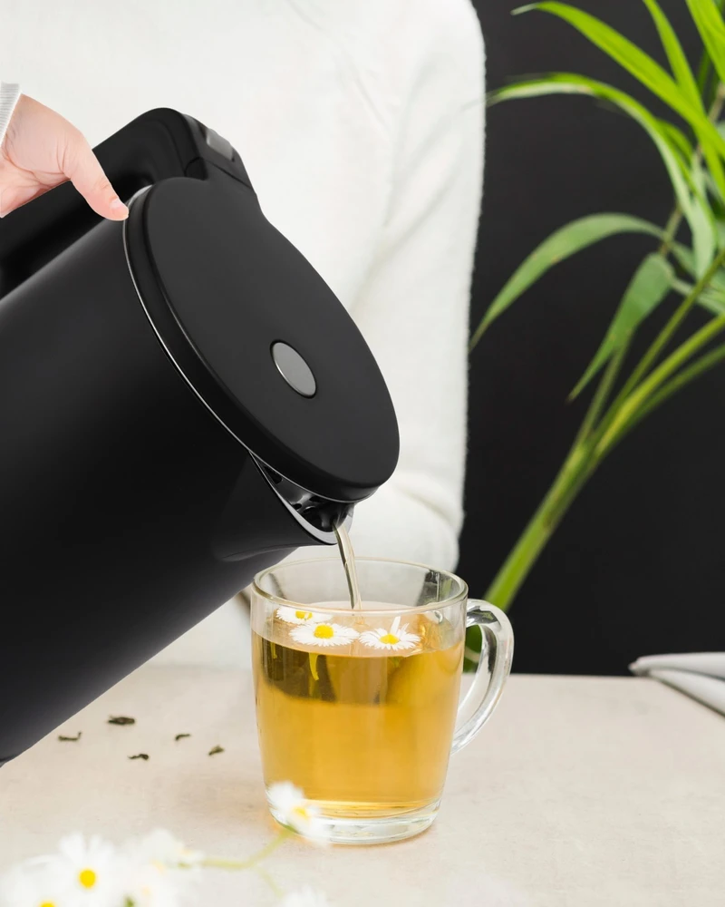 Bauerkraft Elektrinis virdulys 1500W 1.7L su besisukančiu pagrindu