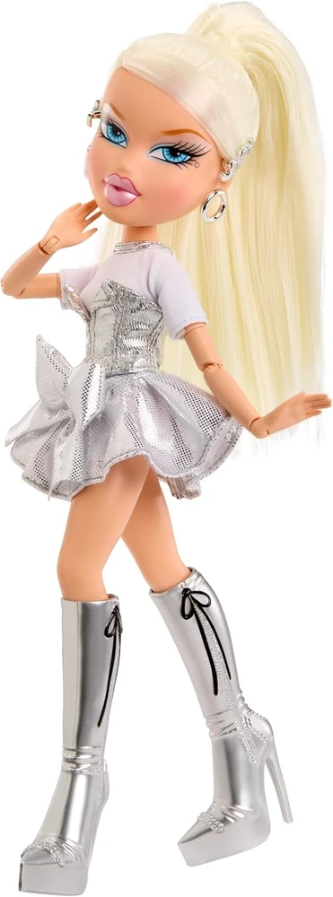 Bratz Charmz Cloe Doll 599326 599333EUC lėlė su pakabukais