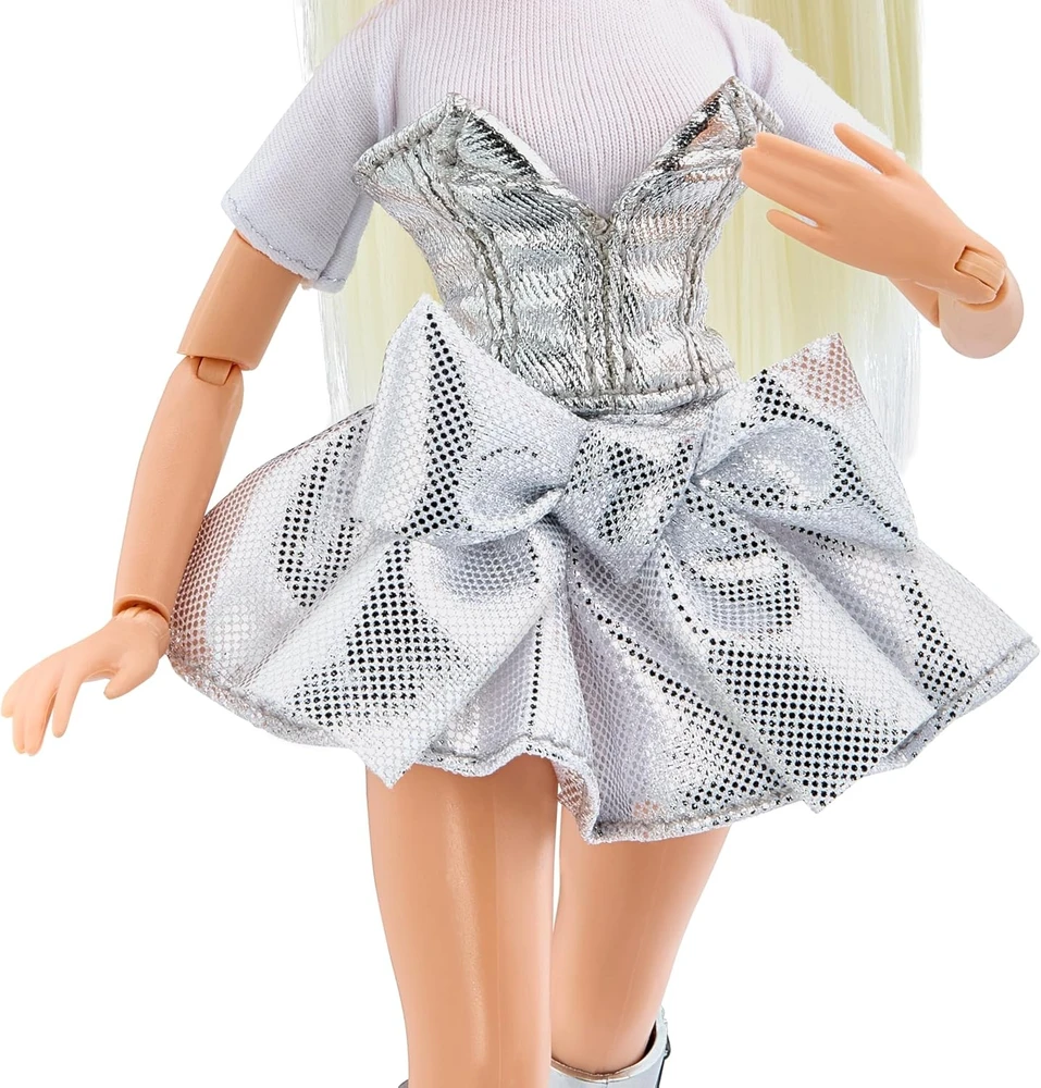 Bratz Charmz Cloe Doll 599326 599333EUC lėlė su pakabukais