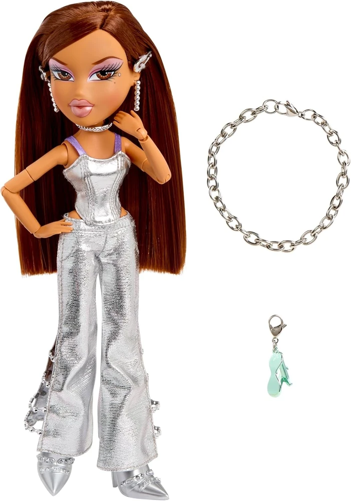 Bratz Charmz Yasmin Doll 599326 599340EUC lėlė su pakabukais