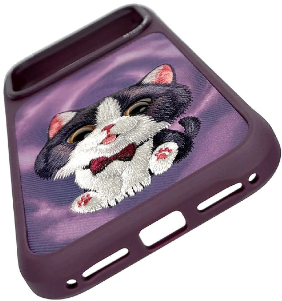 NIMMY dėklas BIG EYED CREAM CAT, skirtas IPHONE 18 Pro/17 Pro, purpurinis