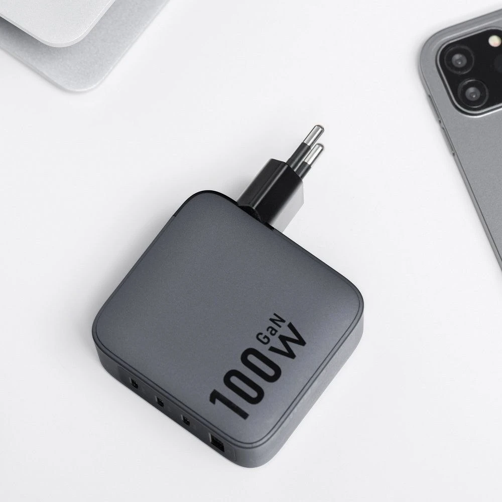 Telefono įkroviklis Forcell F-Energy GaN 3 x USB C + USB A QC4.0 PD 5A 100W VT-46 pilka