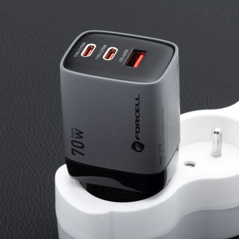 Telefono įkroviklis Forcell F-Energy GaN III 2 x USB C + USB A QC4.0 3,45A PD 70W SAM SFC2.0 su LCD ekranu VT-37 pilka