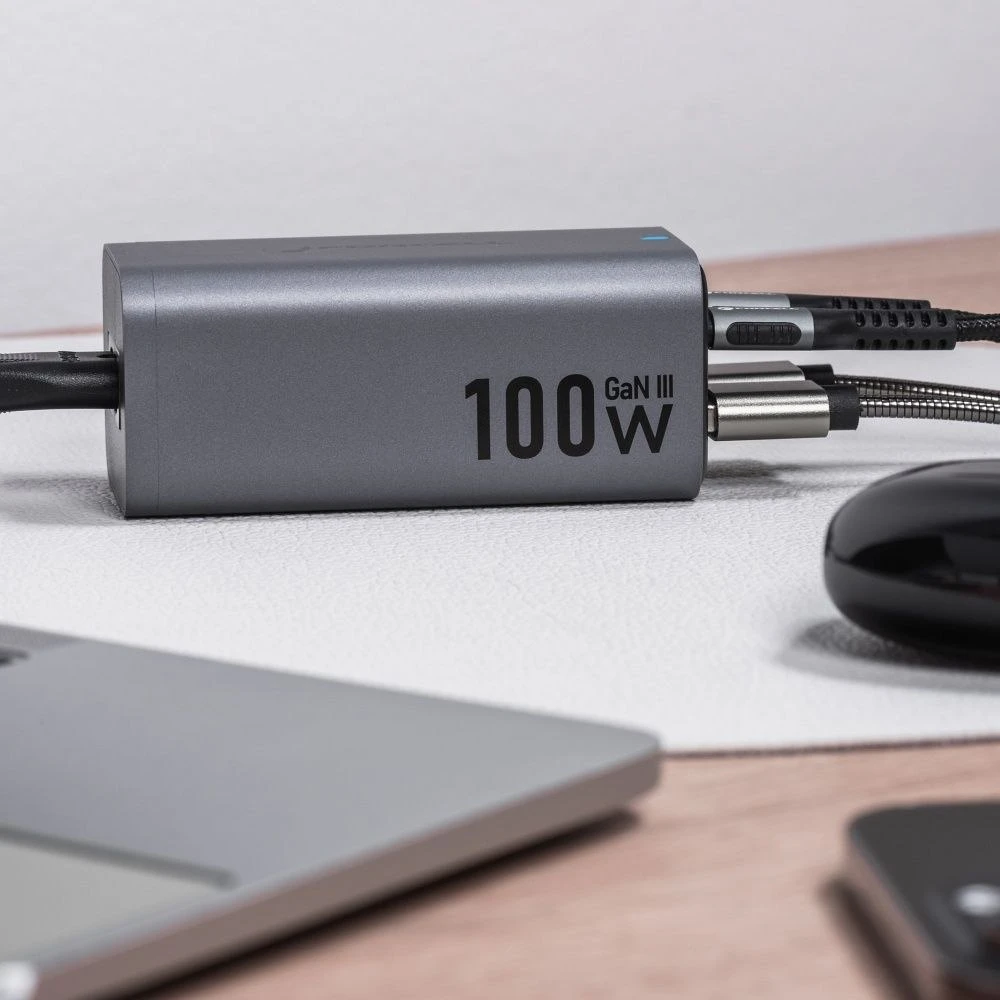 Stalinis įkroviklis Forcell F-Energy GaN III 2 x USB C + 2 x USB A QC4.0 PD 5A 100W VT-49 pilka