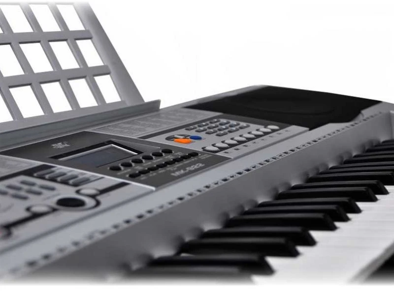 Keyboard MK-922 su dideliu LCD ekranu ir 61 klavišu