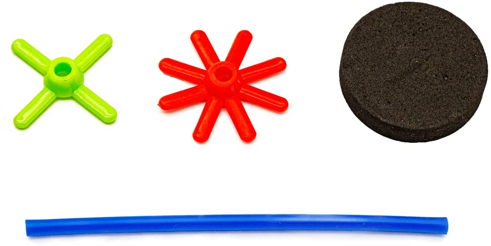 Konstruktorių rinkinys su spalvotomis plastikinėmis šiaudelėmis 1000 vnt