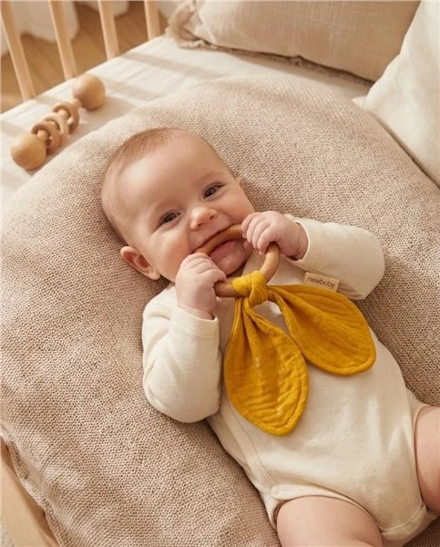 Kūdikių dantukas New Baby Ears garstyčių spalvos
