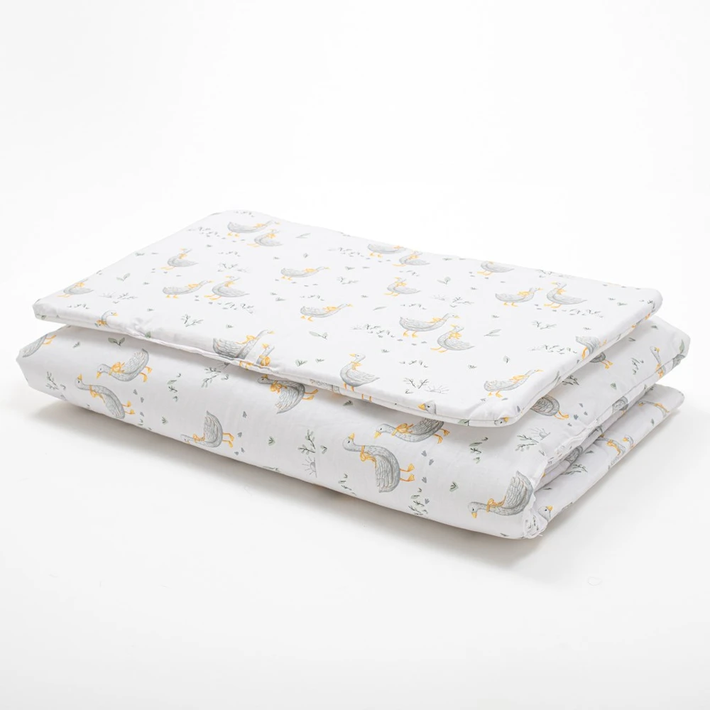 Medvilninis lovelės patalynės komplektas su įdaru New Baby Goose 90x120 cm
