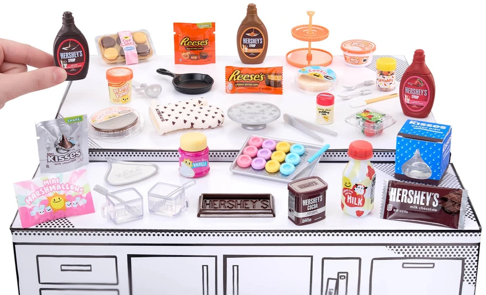 MGA's Miniverse Make It Mini Hershey's rinkinys