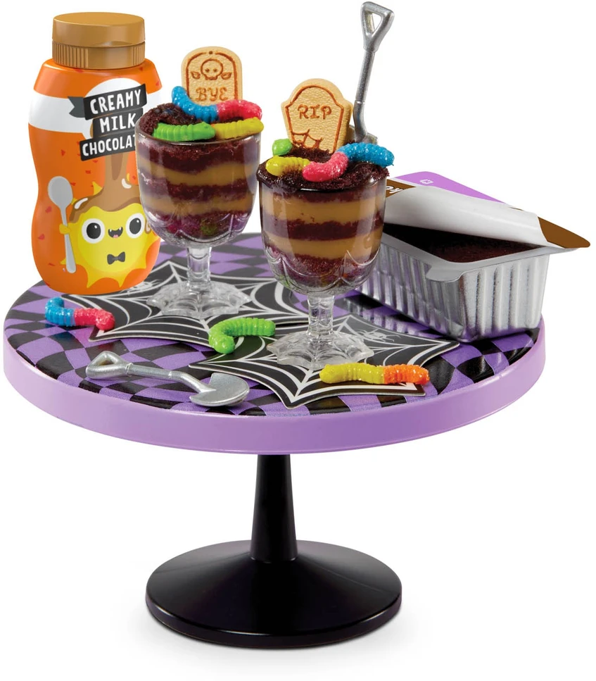 MGA's Miniverse žaidimų rinkinys Make It Mini virtuvėlė: Helovino licencijuota WB tema
