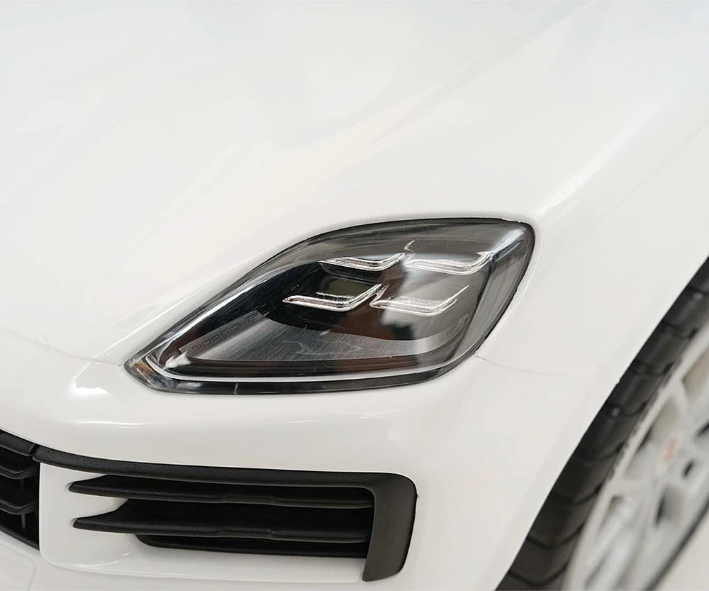 Milly Mally Važiuoklė Baltas „Porsche Cayenne S“ vairuojamas automobilis