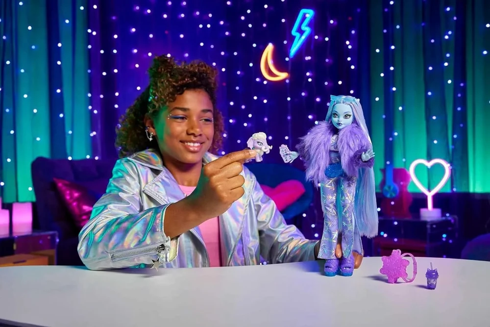 Mattel MONSTER HIGH lėlė – Ebė (HNF64)