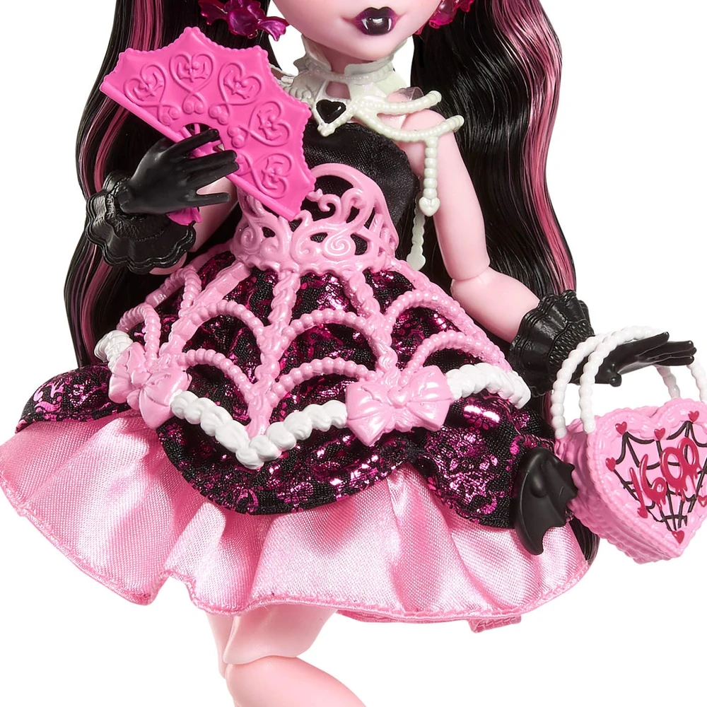 Mattel „Monster High Sweet Birthday“ lėlės Drakulaura rinkinys JBG74