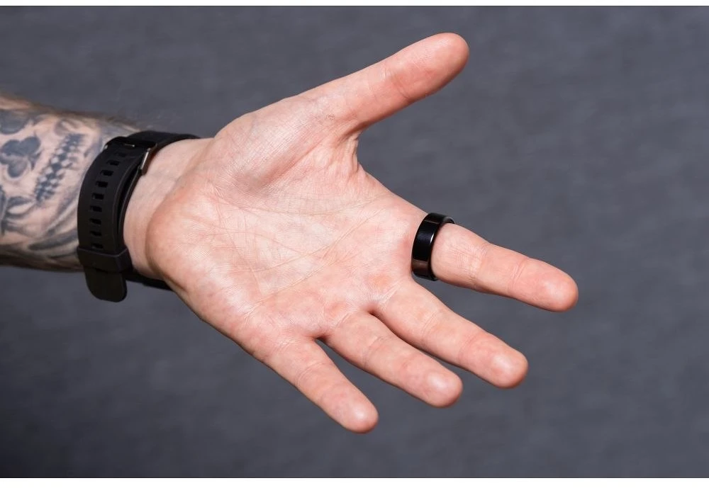 OEM Smart Ring R11M - išmanusis plieno žiedas su įkrovimo dėžute, 8 dydis (18,1 mm), juodas