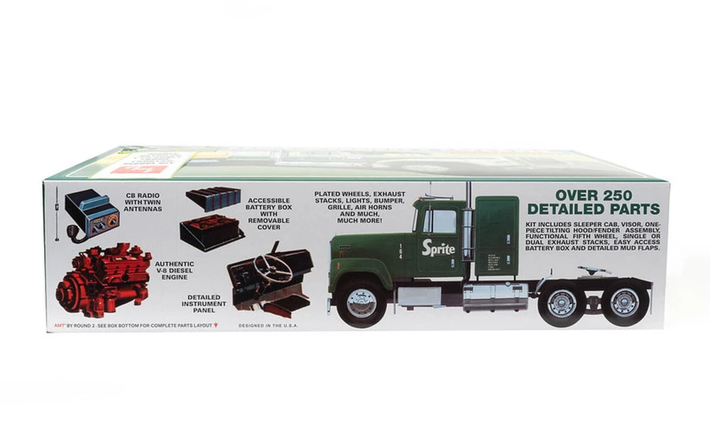 Plastikinis modelis sunkvežimio International Transtar 4300 Eagle 1:25