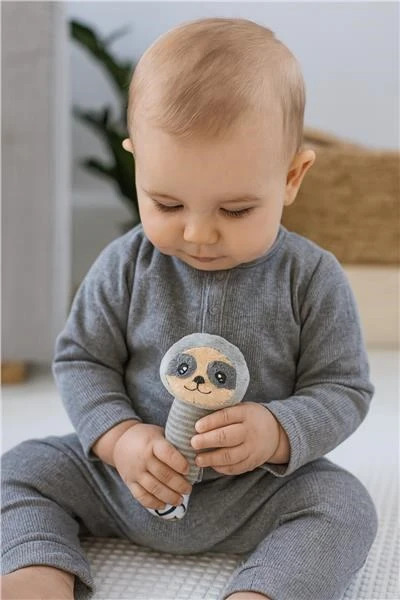 Pliušinis barškutis su čirškikliu New Baby Sloth