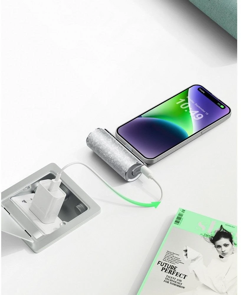 Nešiojamoji baterija Veger PlugOn (W0573P) PD QC3.0 2,4A 12W 5000 mAh su integruota „Lightning“ jungtimi