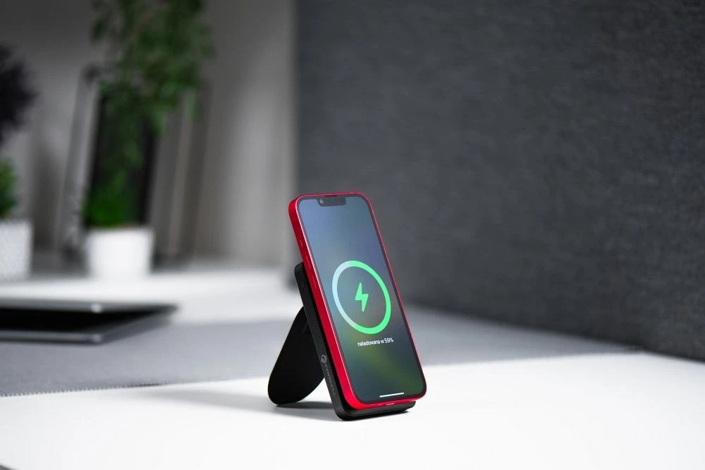 Išorinė baterija POWER BANK Forcell F-ENERGY (F10K2) 10000mAh su belaidžiu įkrovikliu (Magsafe 20W) juoda