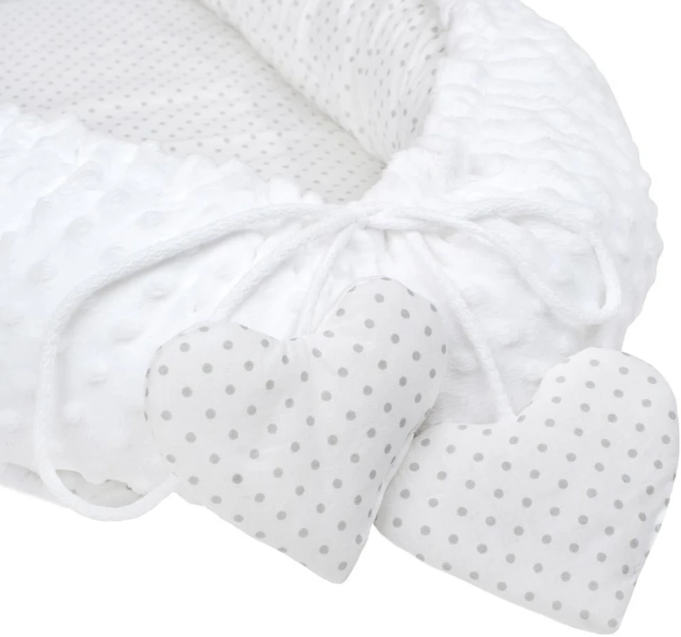 Prabangus New Baby Minky Heart baltas lizdelis su pagalve ir antklode
