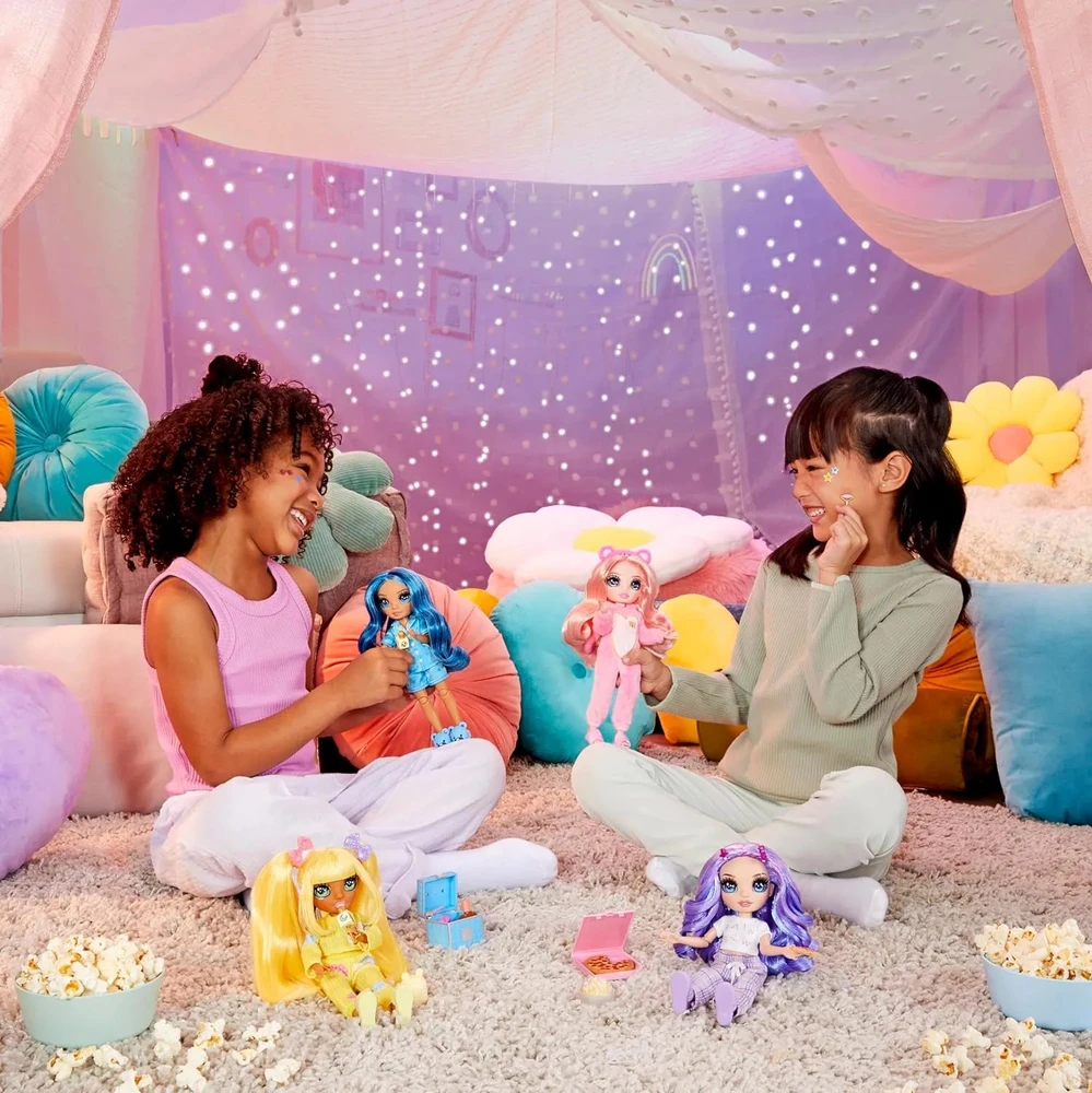 MGA Lėlė Junior High Pižamų Vakarėlio kolekcija Violet violetinė 503705-EUC