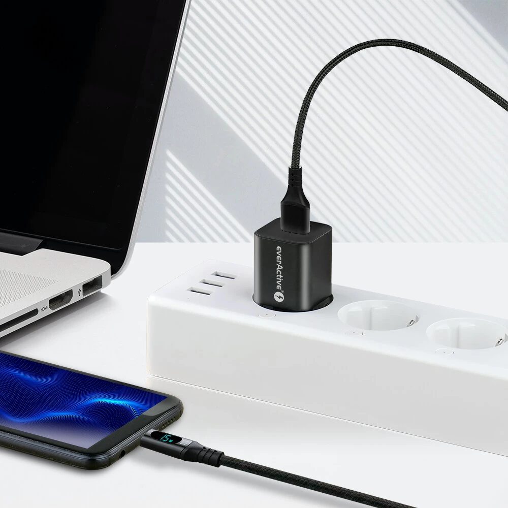everActive 1m USB-A - USB-C 3A pintas kabelis su LCD ekranu CBB-1CBL