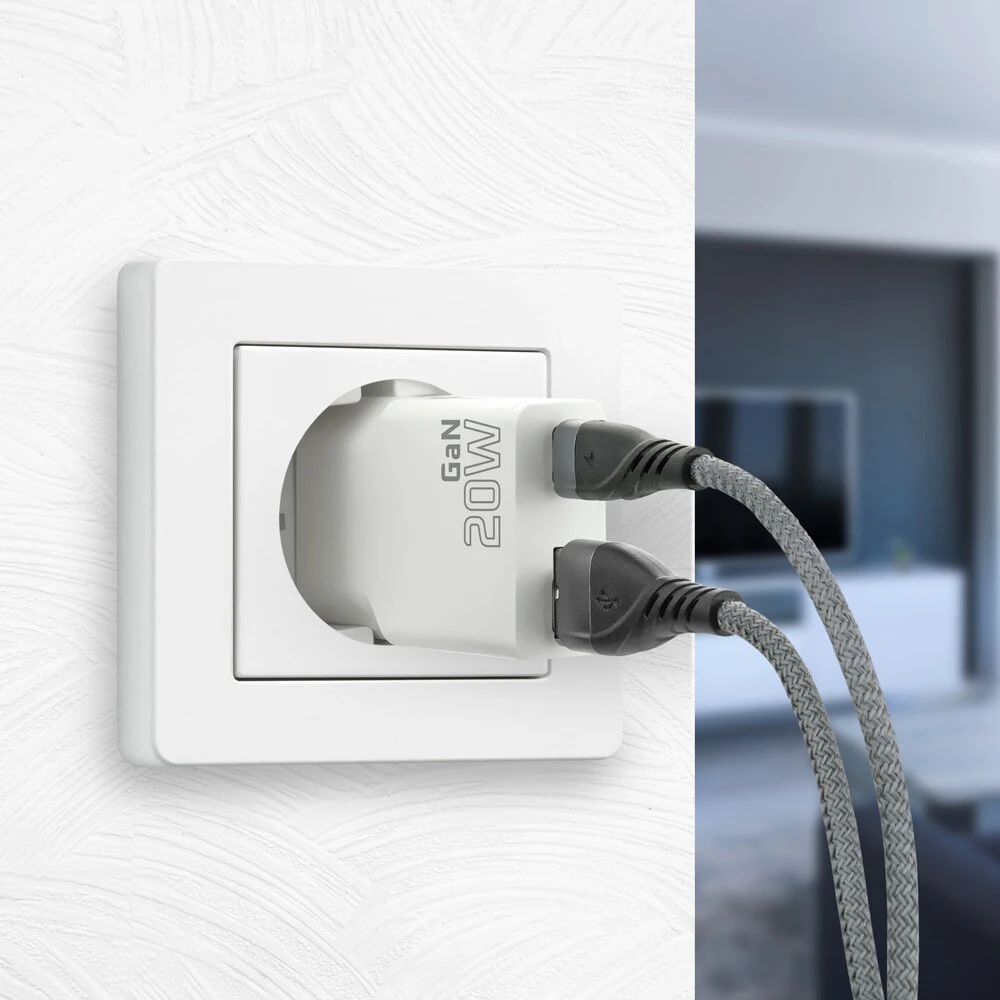 everActive 20W USB-A QC 3.0 ir USB-C PD PPS GaN įkroviklis SC-340Q