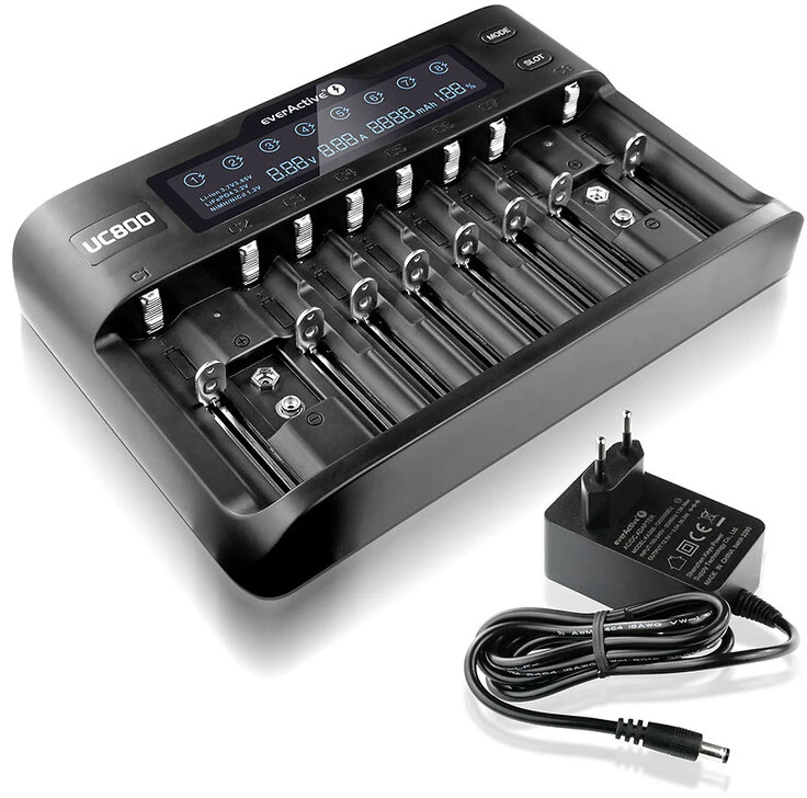 everActive profesionalus 8 x Ličio ir AA/AAA/C Ni-MH + 2 x 9V NiMH akumuliatorių kroviklis UC800