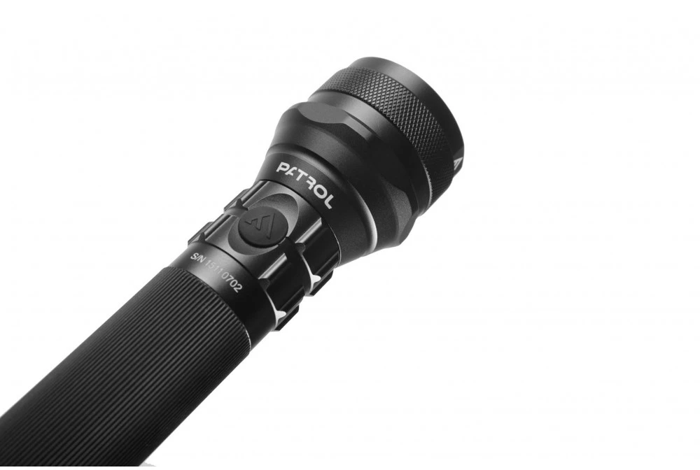 Mactronic 1000lm įkraunamas žibintuvėlis su įkrovimo stotele PATROL LTD THH0055
