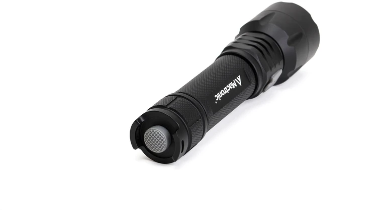 Mactronic USB įkraunamas 1100lm žibintuvėlis Juodas Eye 1100