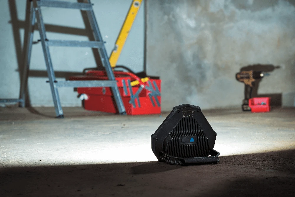 Varta 1450lm įkraunamas prožektorius Work Flex Stadium Light 18647