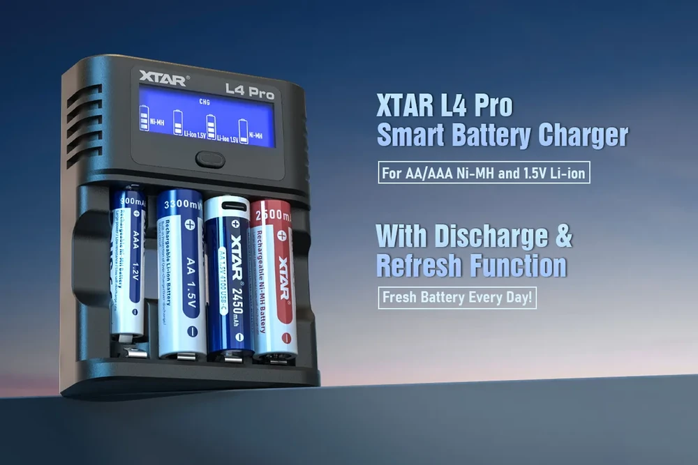 Xtar 4 x Ni-MH ir 1.5V Li-ion AA/AAA akumuliatorių kroviklis su LCD ekranu L4 PRO