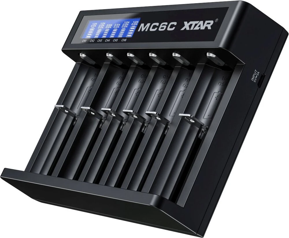 Ličio jonų akumuliatoriaus įkroviklis XTAR MC6C