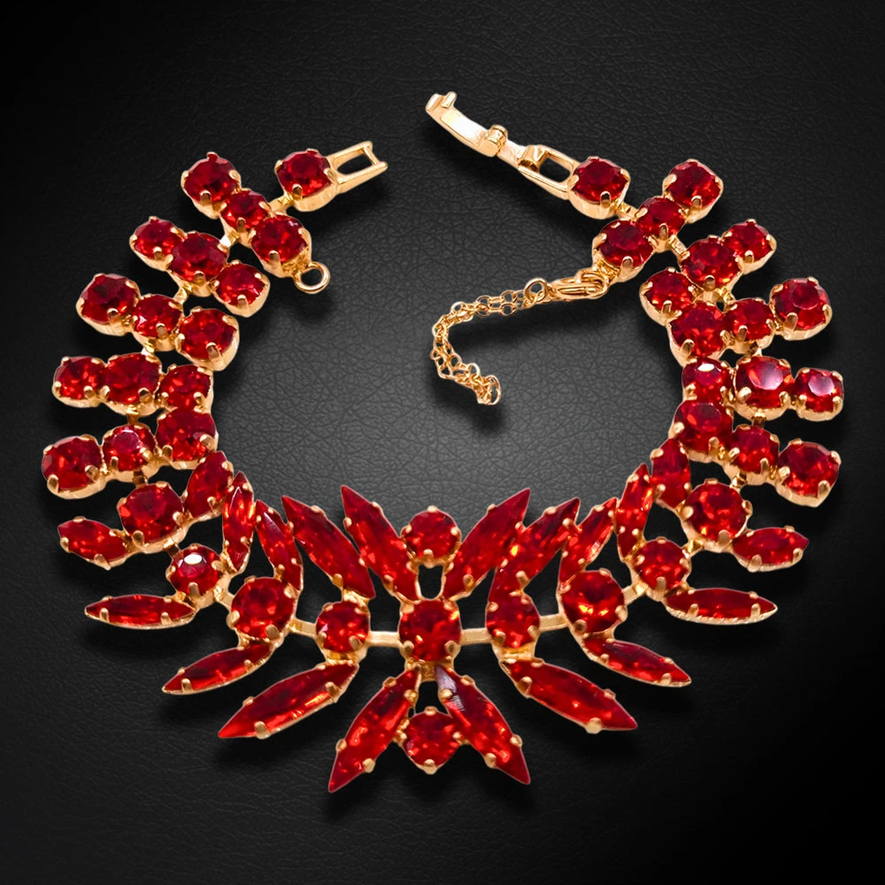 Diamond Sky Jewelry Apyrankė moterims DiamondSky „Krištolinis gundymas (Light Siam)“ su Preciosa kristalais