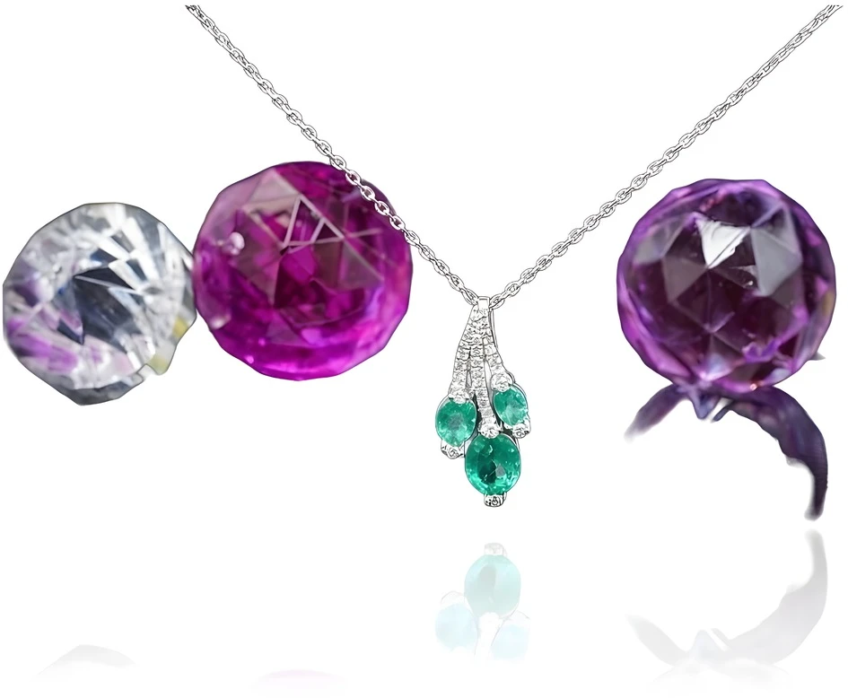 Diamond Sky Jewelry Auksinis pakabukas su deimantais ir smaragdais „Emerald Vine“