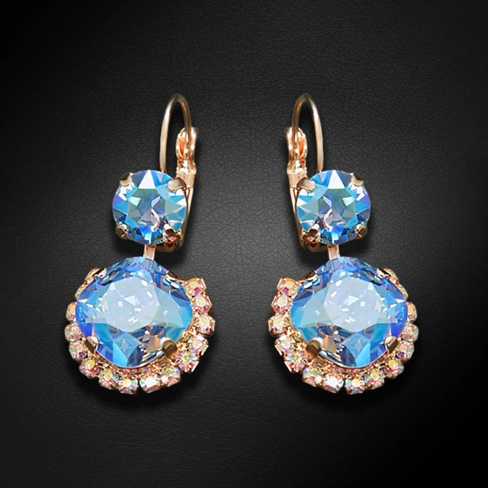 Diamond Sky Jewelry Auskarai „Clarice VI (Light Sapphire Shimmer)“ su Swarovski® kristalais