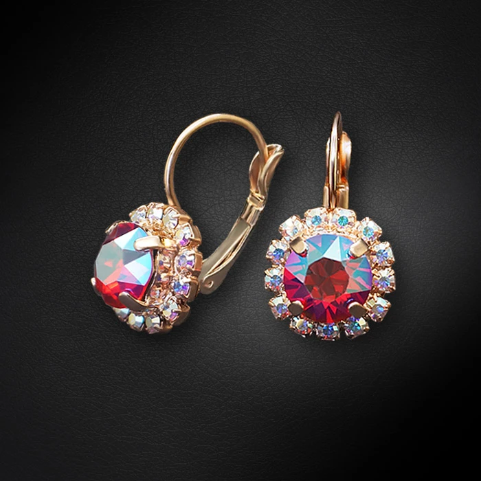 Diamond Sky Jewelry Auskarai „Glory II (Light Siam Shimmer)“ su Swarovski® kristalais
