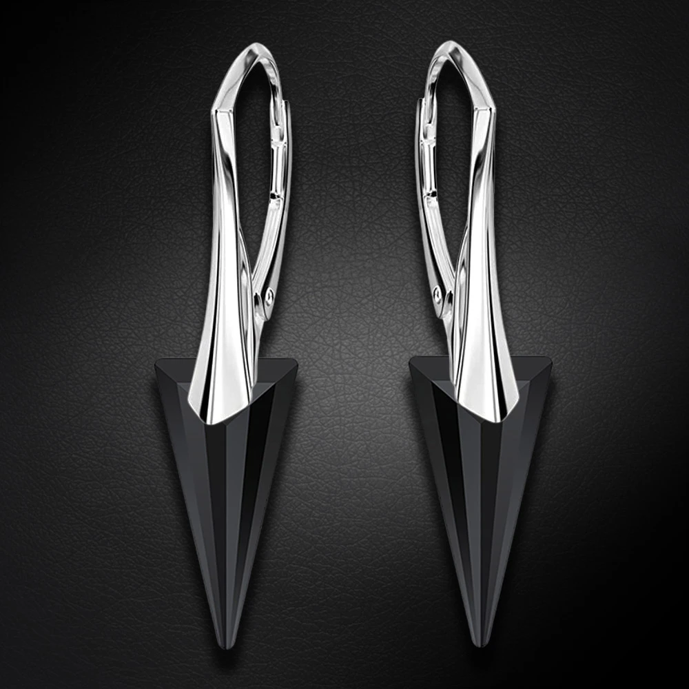 Diamond Sky Jewelry Sidabriniai auskarai „Spike II (Jet)“ su Swarovski® kristalais