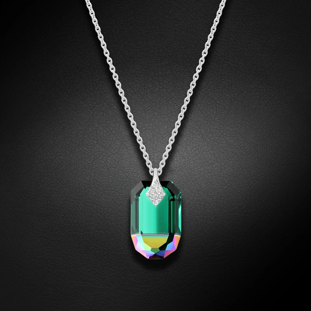 Diamond Sky Jewelry Sidabrinis pakabukas „Symbiosis (Emerald Scarabaeus Greeen)“ su Swarovski® kristalais