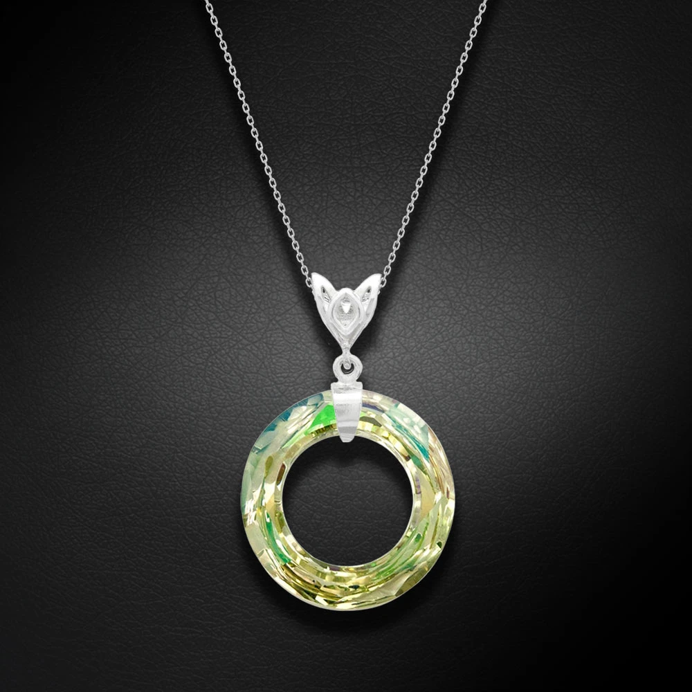 Diamond Sky Jewelry Sidabrinis pakabukas „Cosmic Ring (Luminous Žalias)“ su Swarovski® kristalais