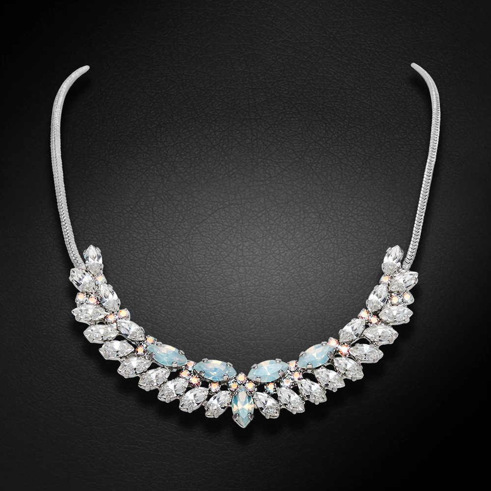 Diamond Sky Jewelry Vestuvinis vėrinys „Spring (Baltas Opal / Aurora Borealis)“ su Swarovski™ kristalais