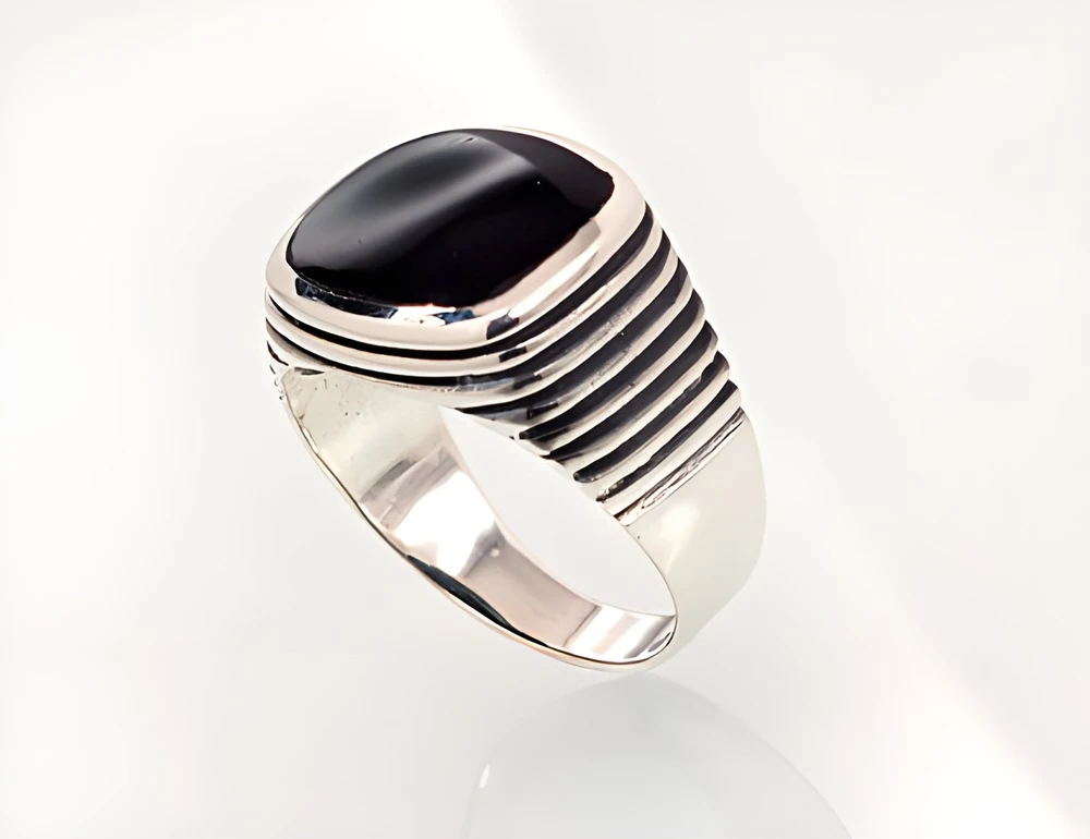Diamond Sky Jewelry Vyriškas sidabrinis žiedas su oniksu „Maximilian V“